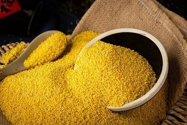 健脾、养胃、助眠……这样吃营养翻倍麻将胡了模拟器它是“食物黄金”(图3) 健脾、养胃、助眠……这样吃营养翻倍麻将胡了模拟器它是“食物黄金”(图3)