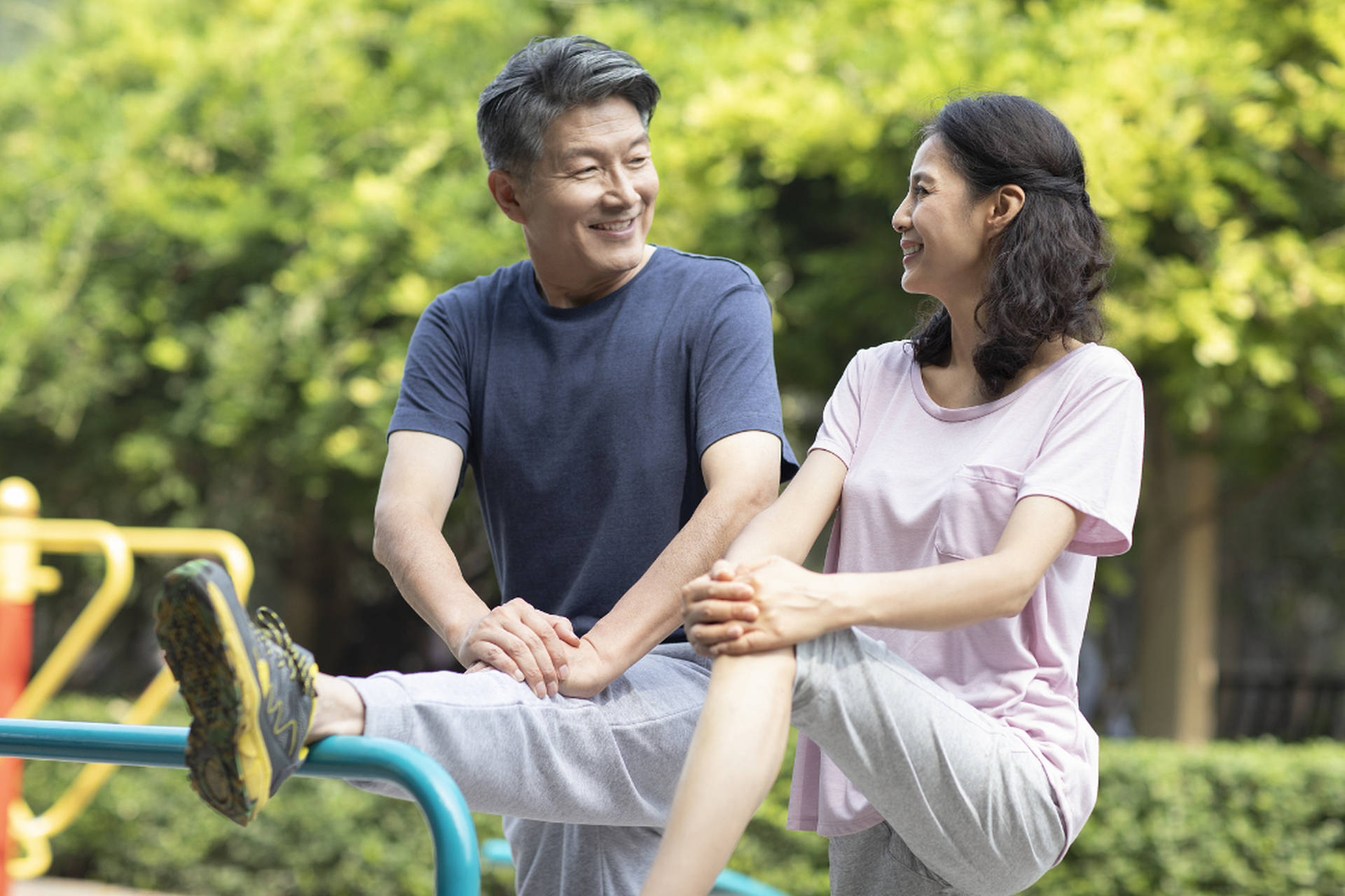 多吗？在国内算什么水平？银行员工直言不讳麻将胡了2模拟器试玩有100万存款的人(图3)